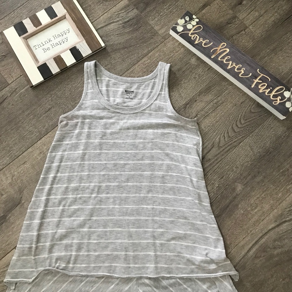 Mossimo Flowy Tank